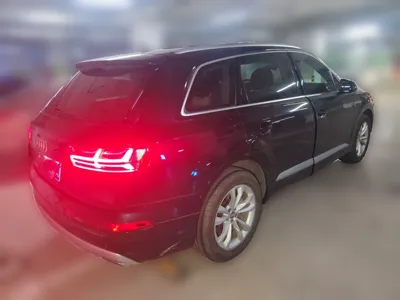 Audi Q7 2019, 85200 км, за 193708.13 CNY - фото 6
