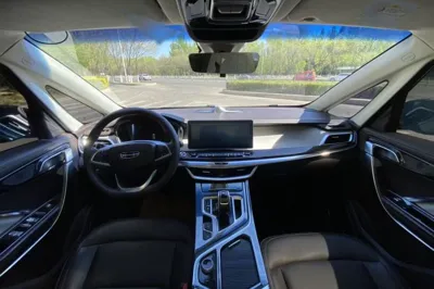 Geely Auto Jiajie 2019, 100000 км, за 54601.29 CNY - фото 8
