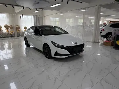 Hyundai Elantra 2022, 39800 км, за 85800 CNY - фото 3