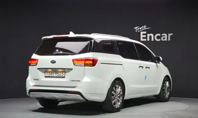 Kia Canival 2016, 186605 км, за 8990000 KRW
