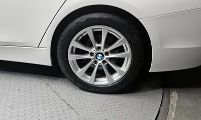BMW 3-Series 2017, 75967 км, за 14500000 KRW - фото 21