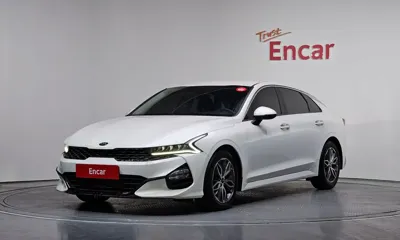 Kia K5 · 2021 год