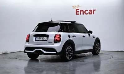 MINI Cooper 2024, 21090 км, за 26000000 KRW