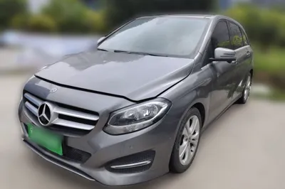 Mercedes-Benz B-Class · 2018 год