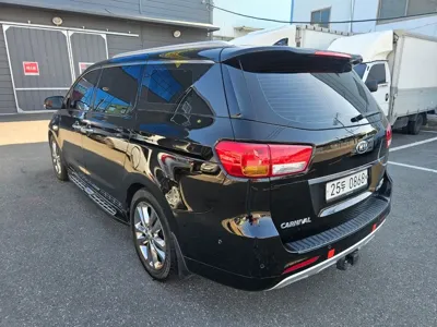 Kia Canival 2016, 145066 км, за 11900000 KRW