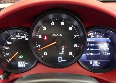 Porsche 718 2024, 9000 км, за 121000000 KRW - фото 8