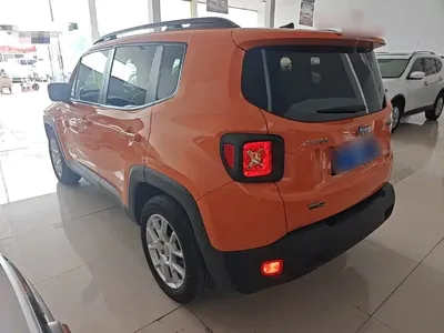 Jeep Renegade 2020, 55100 км, за 40700 CNY - фото 5