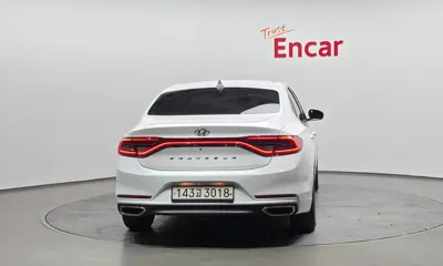 Hyundai Grandeur 2018, 84163 км, за 14500000 KRW - фото 4