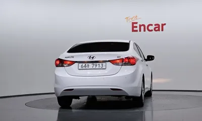 Hyundai Avante 2013, 112774 км, за 3900000 KRW