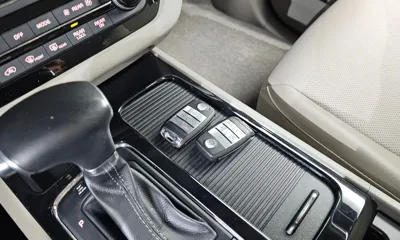 Kia Canival 2018, 109450 км, за 12000000 KRW - фото 15
