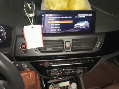 BMW 1 Series 2020, 125600 км, за 58310 CNY - фото 14