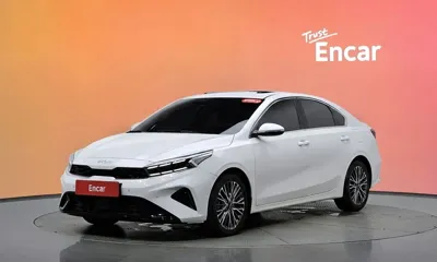 Kia K3 · 2022 год