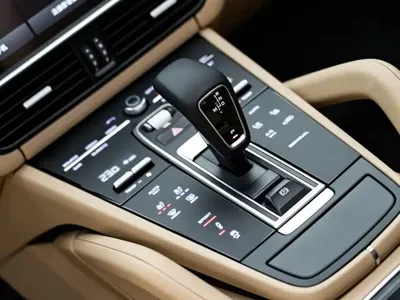 Porsche Cayenne 2022, 38000 км, за 483000 CNY - фото 16