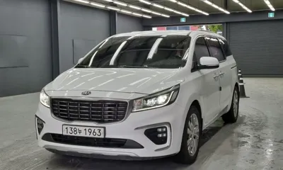 Kia Canival · 2019 год