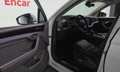 Volkswagen Touareg 2021, 148356 км, за 33990000 KRW - фото 10