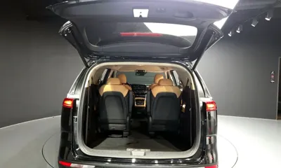 Kia Canival 2021, 111472 км, за 23100000 KRW - фото 20