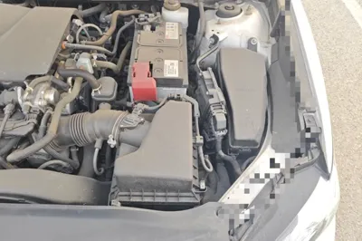 Toyota Camry 2019, 83100 км, за 92138.75 CNY - фото 22