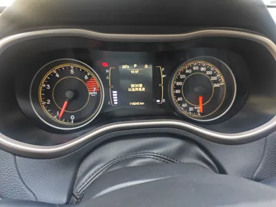 Jeep Cherokee 2016, 116200 км, за 51750.46 CNY - фото 7