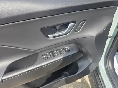 Hyundai Kona 2025, 995 км, за 33200000 KRW - фото 16