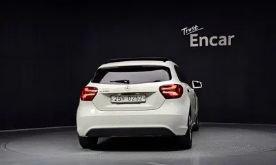 Mercedes-Benz A-Class 2016, 117683 км, за 8200000 KRW - фото 4