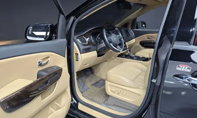 Kia Canival 2019, 49822 км, за 14990000 KRW - фото 10