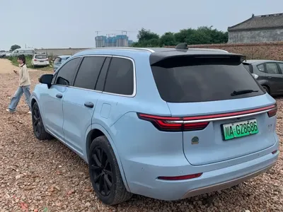 Li Auto Li ONE 2022, 73000 км, за 116000 CNY