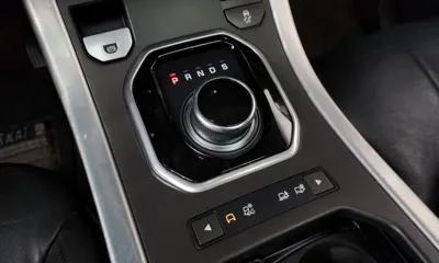 Land Rover Range Rover Evoque 2017, 137753 км, за 8900000 KRW - фото 9