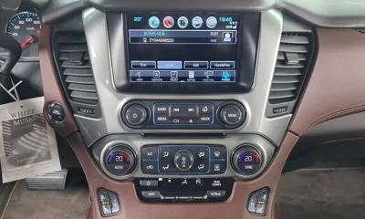 Chevrolet Surburban 2017, 113018 км, за 33500000 KRW - фото 14