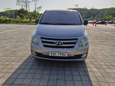 Hyundai Starex 2017, 67334 км, за 11000000 KRW