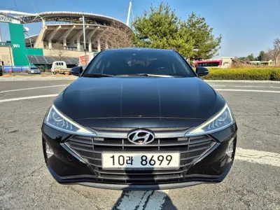 Hyundai Avante · 2019 год