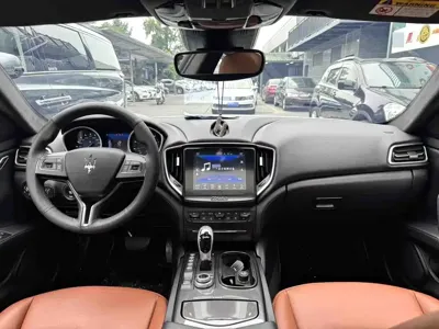 Maserati Ghibli 2016, 90000 км, за 91000 CNY - фото 5