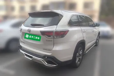 Toyota Highlander 2017, 79800 км, за 103005.74 CNY - фото 6