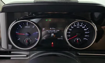 Kia Canival 2022, 63572 км, за 23500000 KRW - фото 8