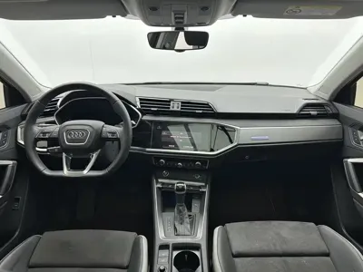 Audi Q3 2022, 25000 км, за 192800 CNY - фото 7