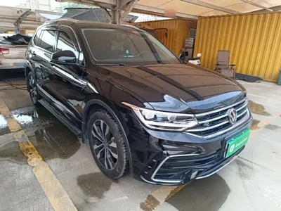 Volkswagen Tiguan L 2025, 9100 км, за 142500 CNY