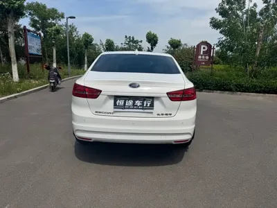 Ford Escort 2016, 80000 км, за 14000 CNY