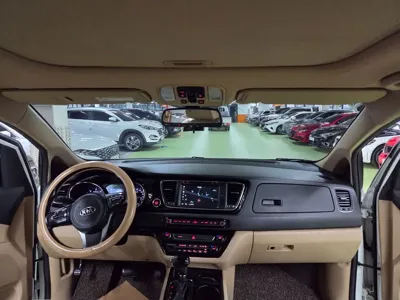 Kia Canival 2016, 184760 км, за 10550000 KRW - фото 11