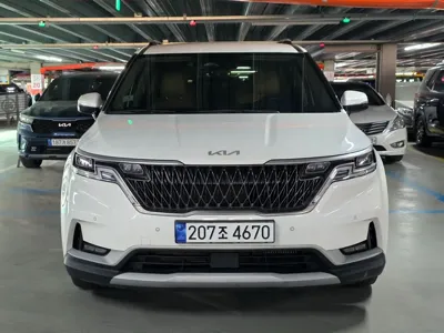 Kia Canival 2023, 44734 км, за 25000000 KRW