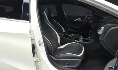 Infiniti Q30 2017, 68632 км, за 10800000 KRW - фото 11