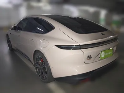 Nio ET5 2022, 71000 км, за 129016.95 CNY - фото 4