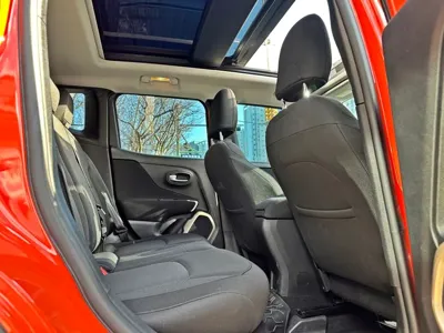 Jeep Renegade 2016, 67411 км, за 9900000 KRW - фото 7