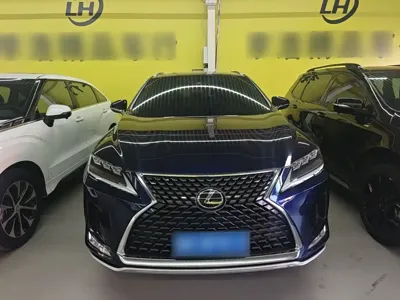 Lexus RX 2021, 102700 км, за 199600 CNY