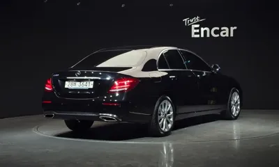 Mercedes-Benz E-Class 2018, 103606 км, за 24000000 KRW