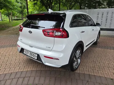 Kia Niro 2018, 51867 км, за 15490000 KRW - фото 2