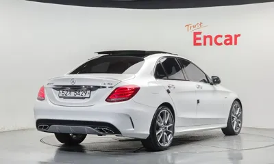 Mercedes-Benz C-Class 2017, 87392 км, за 27800000 KRW