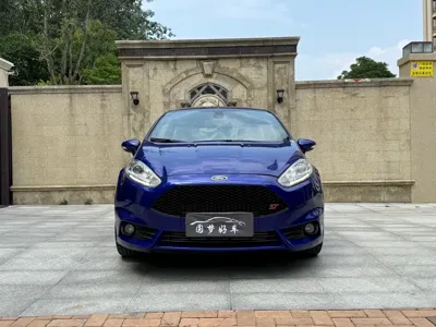 Ford Fiesta 2014, 40000 км, за 125800 CNY - фото 2