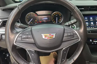Cadillac XT5 2021, 93500 км, за 118051.29 CNY - фото 13