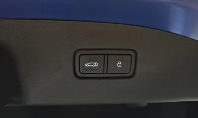 Genesis G70 2025, 14910 км, за 48500000 KRW - фото 31