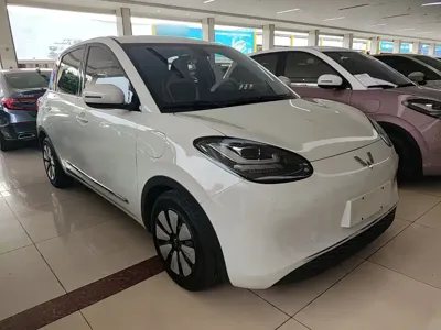 Wuling Bingo 2023, 29700 км, за 51200 CNY
