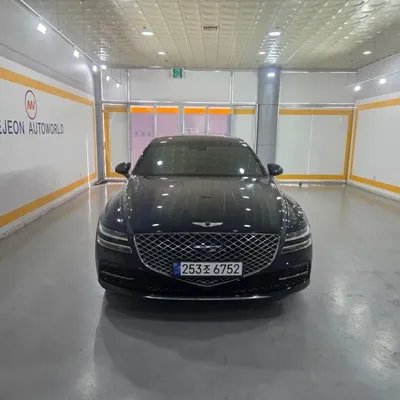 Genesis G80 · 2022 год